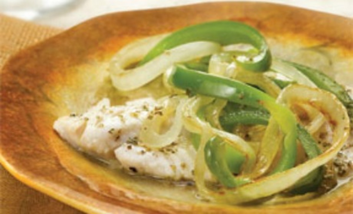 Garden-Style Fish with Onions and Bell Peppers