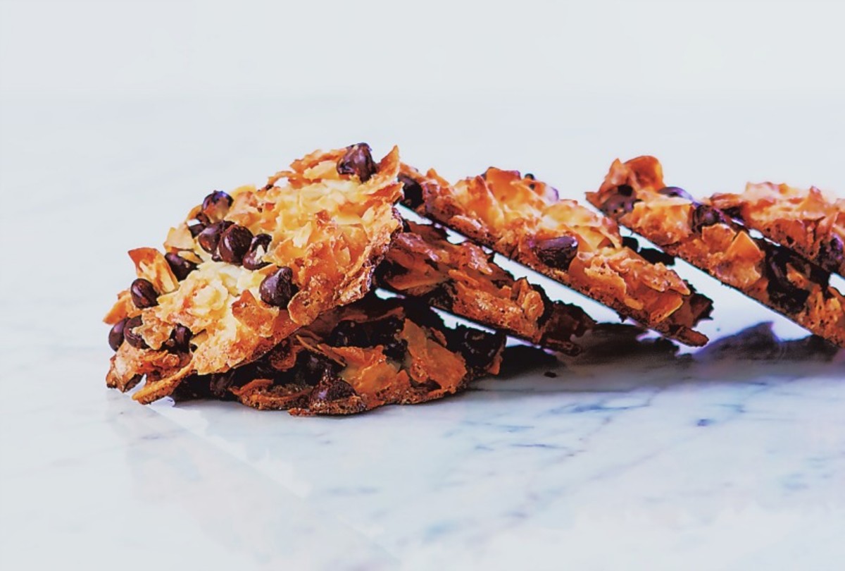 Nosh-on-This.Coconut-Chocolate-Chip-Macaroons