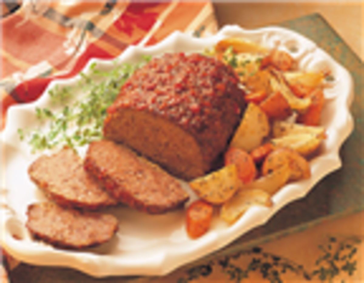 Sunday Supper Meatloaf With Roasted Vegetables