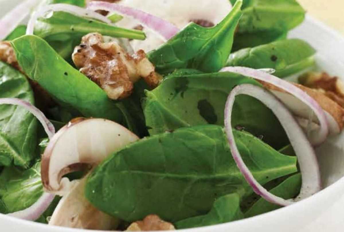 Spinach & Walnut Salad