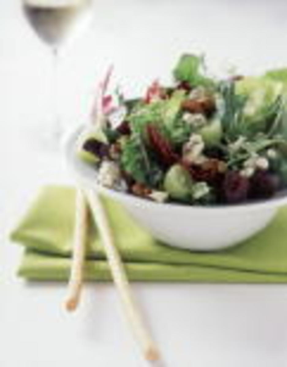 Baby Greens with Grapes, Hot-Sweet Pecans and Gorgonzola Vinaigrette