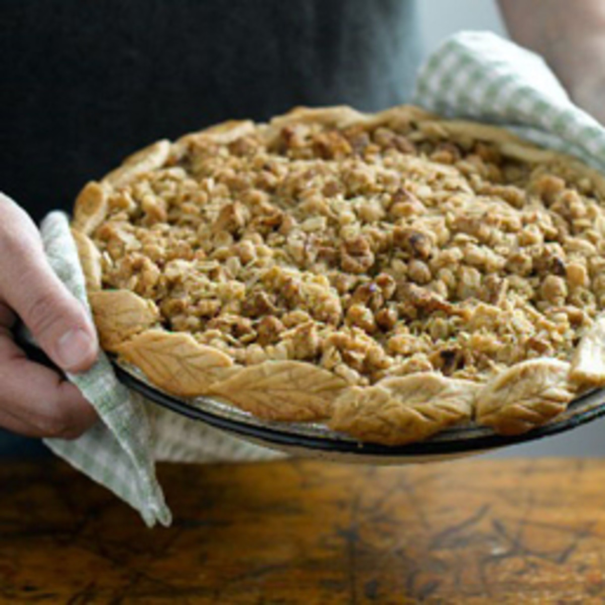 California Walnut Streusal Apple Pie