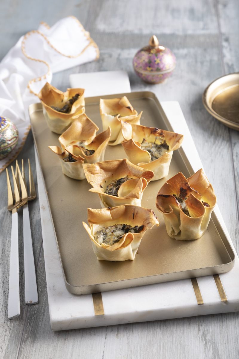 Spinach cheese wonton cups 2