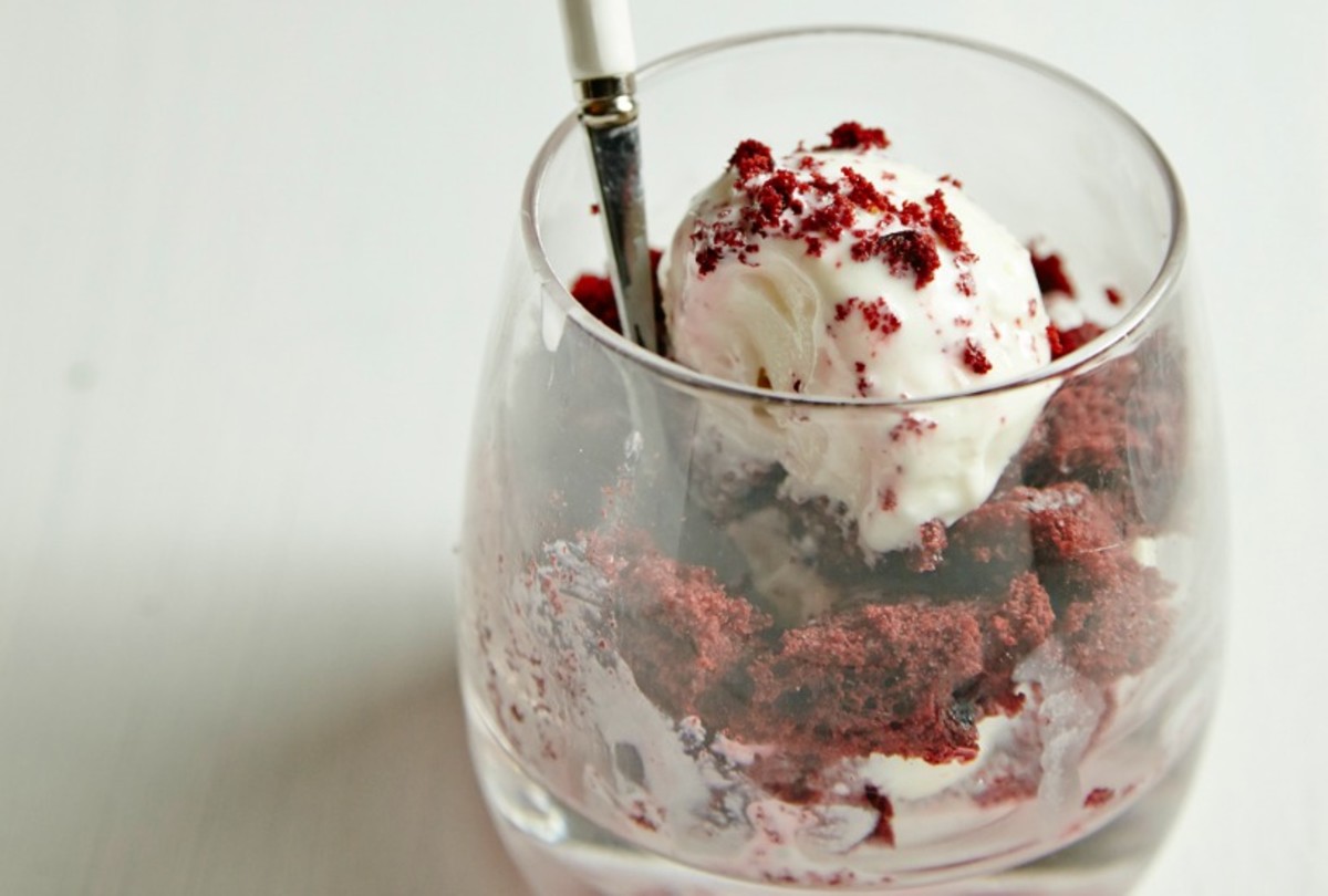 Red Velvet and Whipped Cream Cheese Parfait85