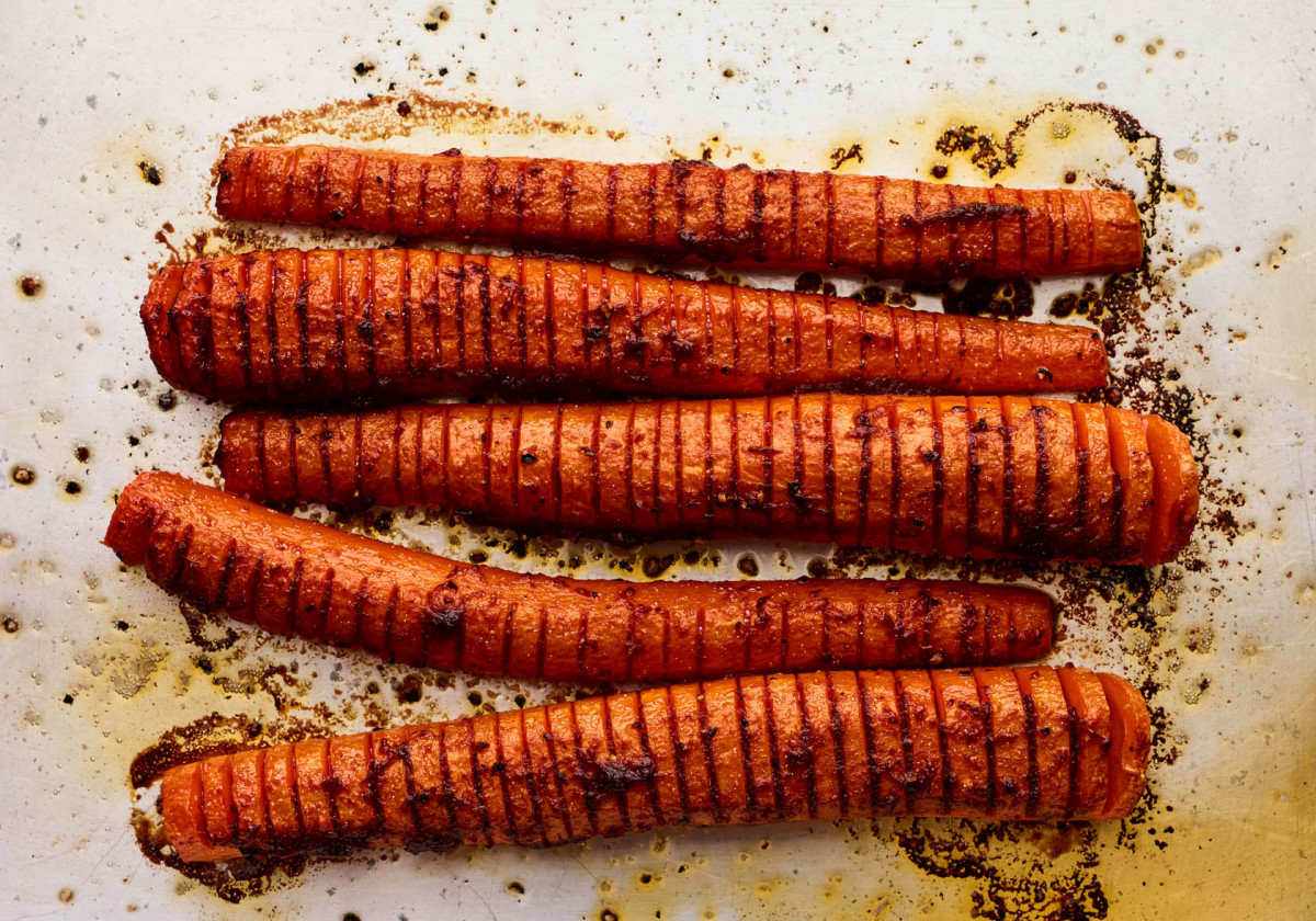Hasselback Spicy Roasted Carrots
