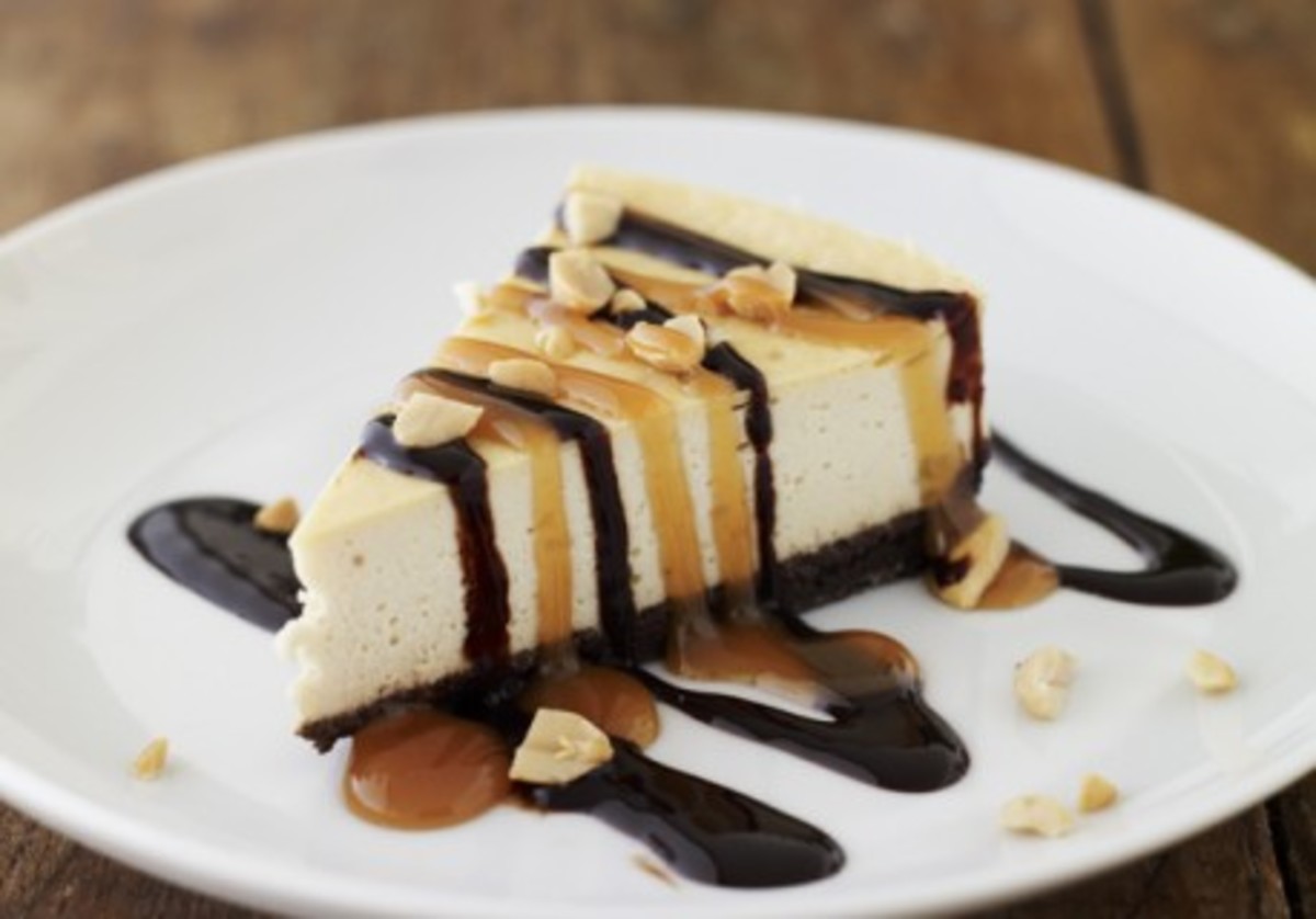 snickers-cheesecake