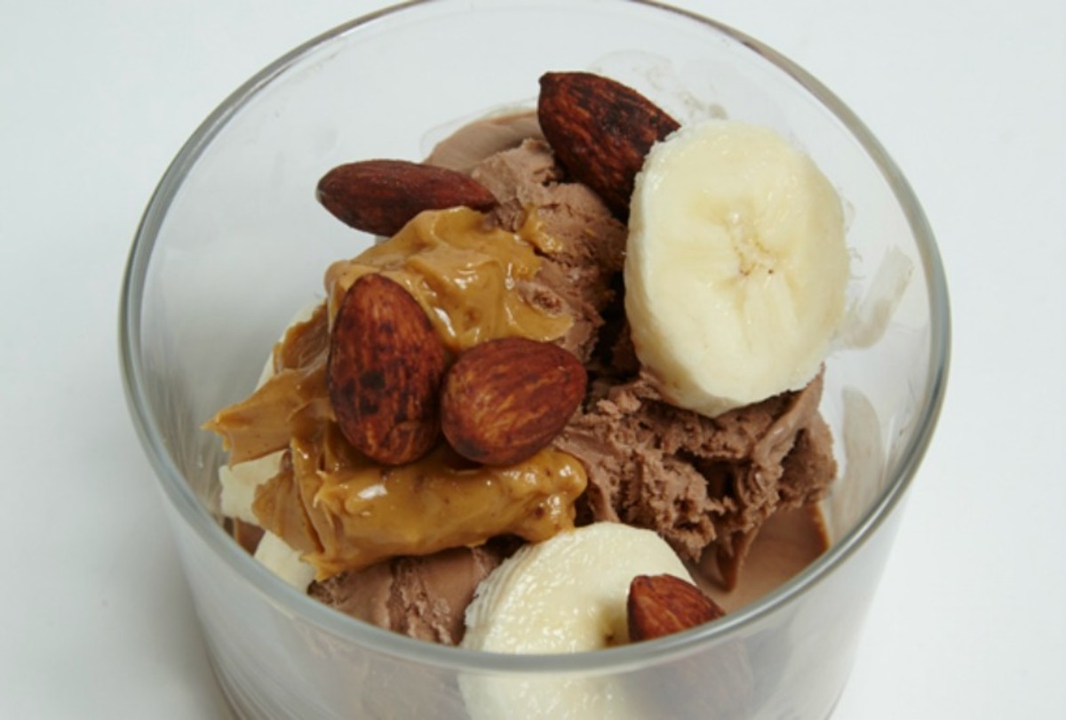 Cocoa Banana Nut Frozen Yogurt