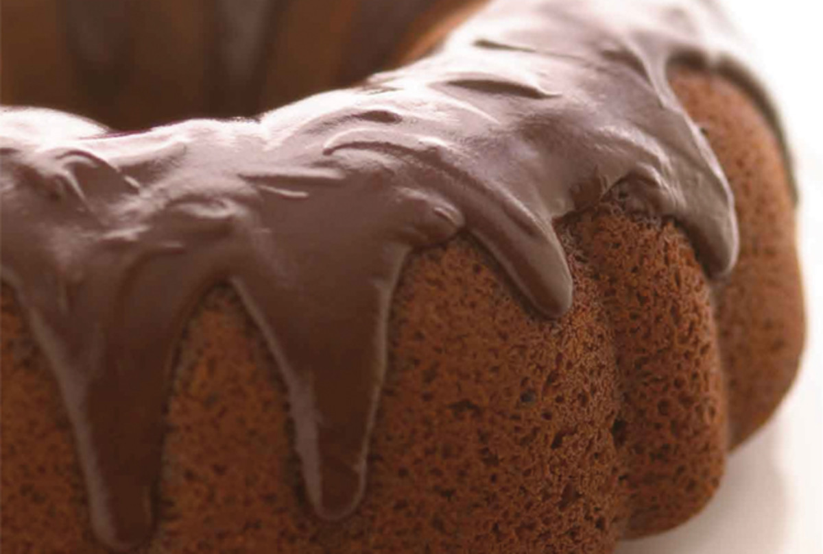 one-bowl-amazing-chocolate-cake-230