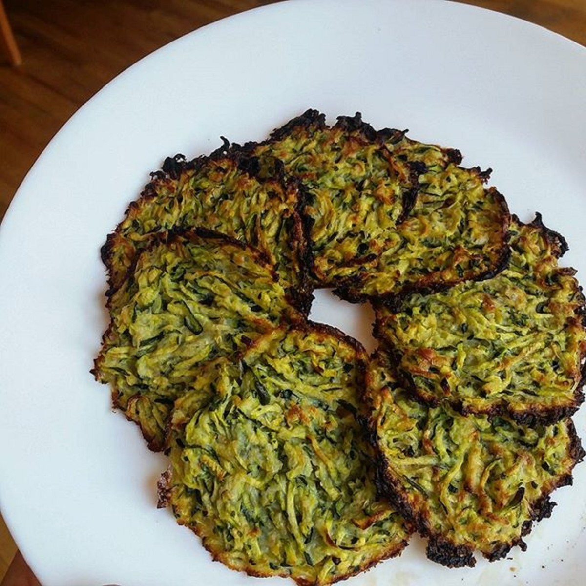 BAKED ZUCCHINI FRITTERS