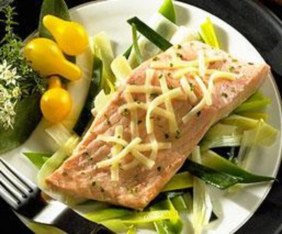 Salmon on a Bed of Leeks