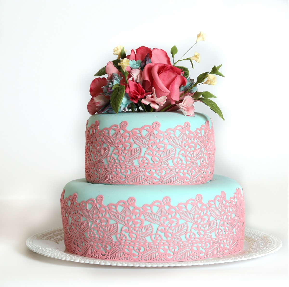 Cake by Sara Veffer