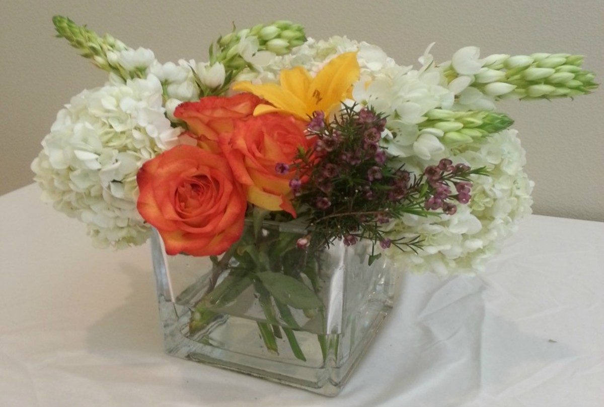 DIY Flower Centerpiece for your next party