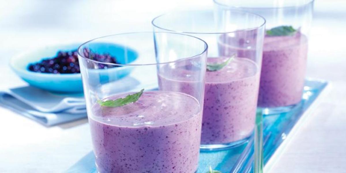 wild-blueberry-smoothie