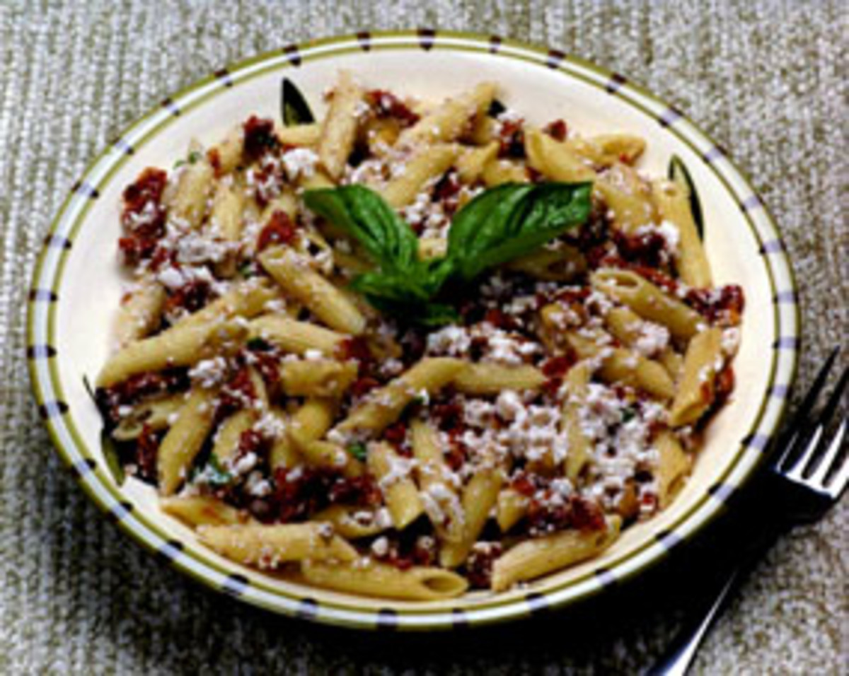 Sun-Dried Tomato & Walnuts Tossed with Penne Pasta