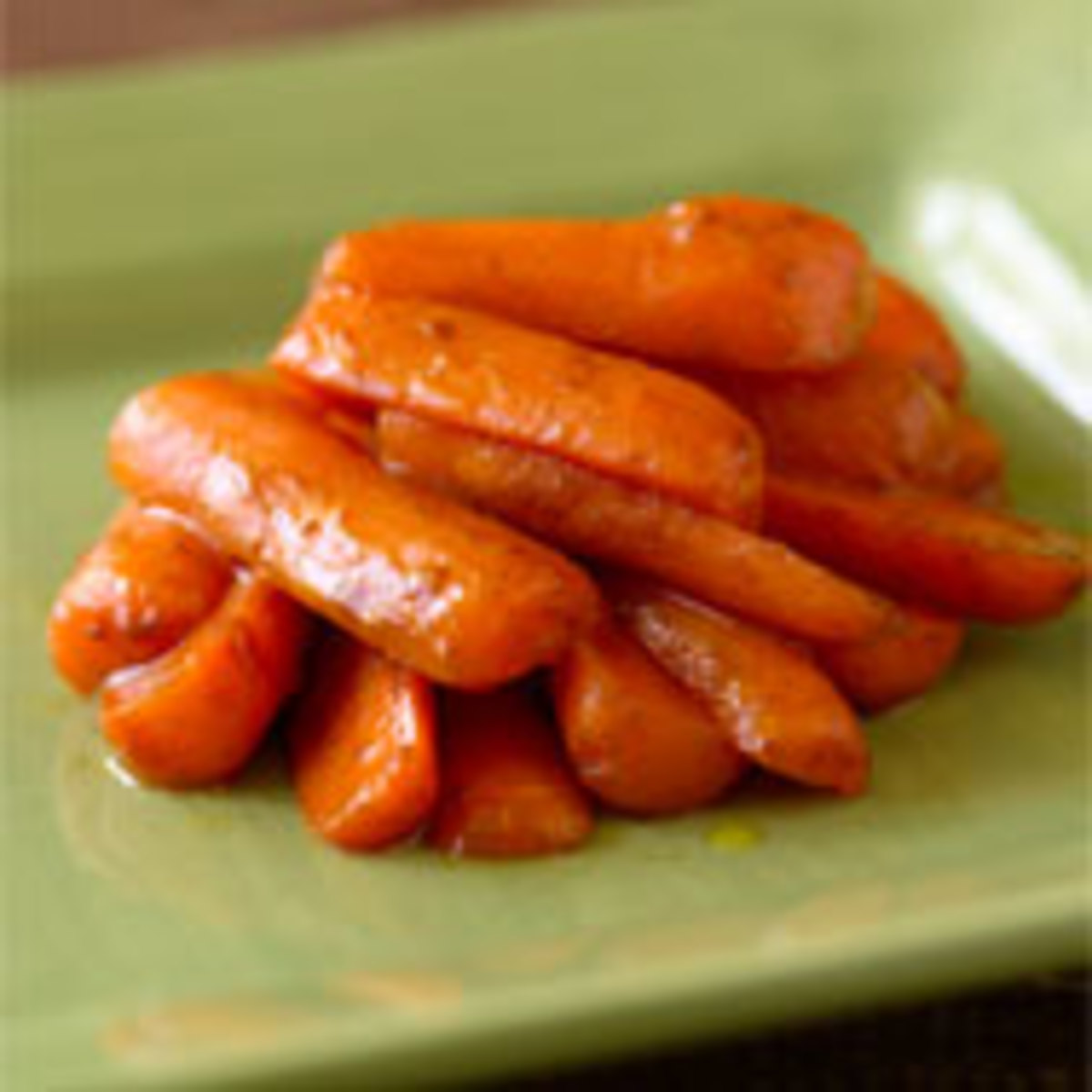 Cinnamon-Glazed Baby Carrot