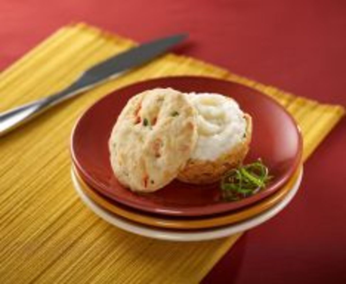 Golden Biscuits with a Creamy Idaho® Mashed Potato Center