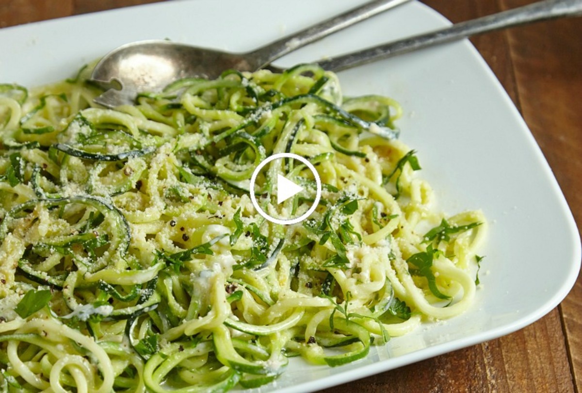 Zucchini Noodle Alfredo - Jamie Geller