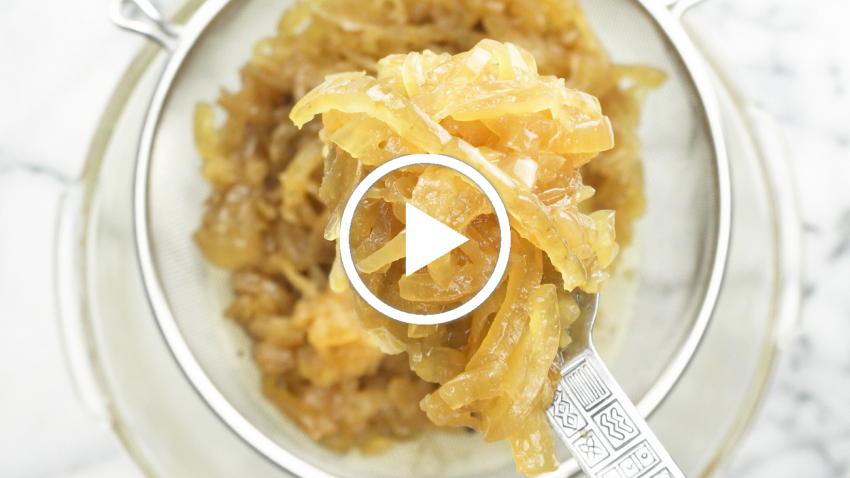 Slow Cooker Caramelized Onions Video