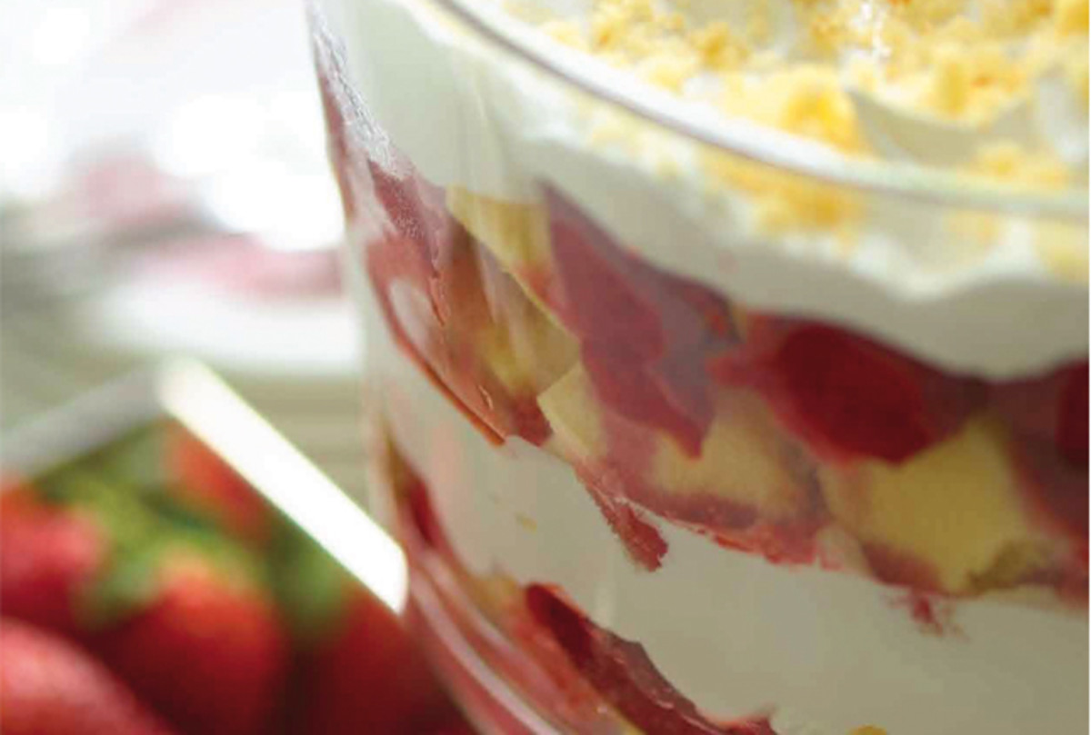 strawberry-shortcake-trifle-224