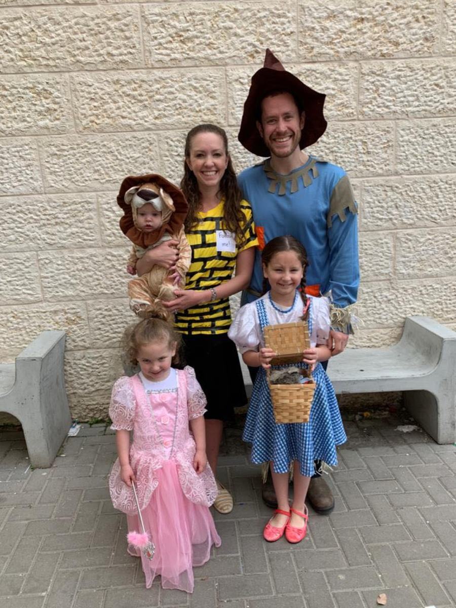 Wizard Of Oz family costume