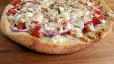 3 cheese pizza