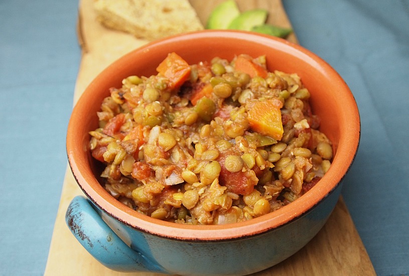 3 lentil vegetarian chili