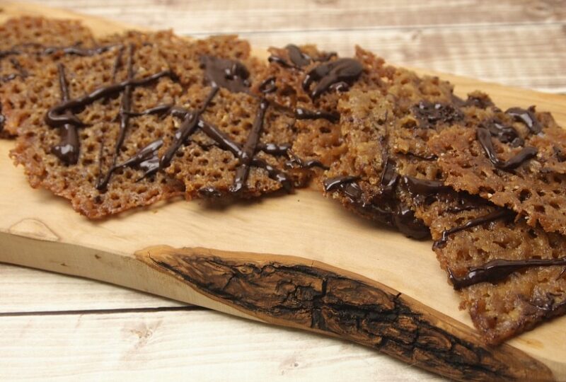 almond lace cookies passover gluten free