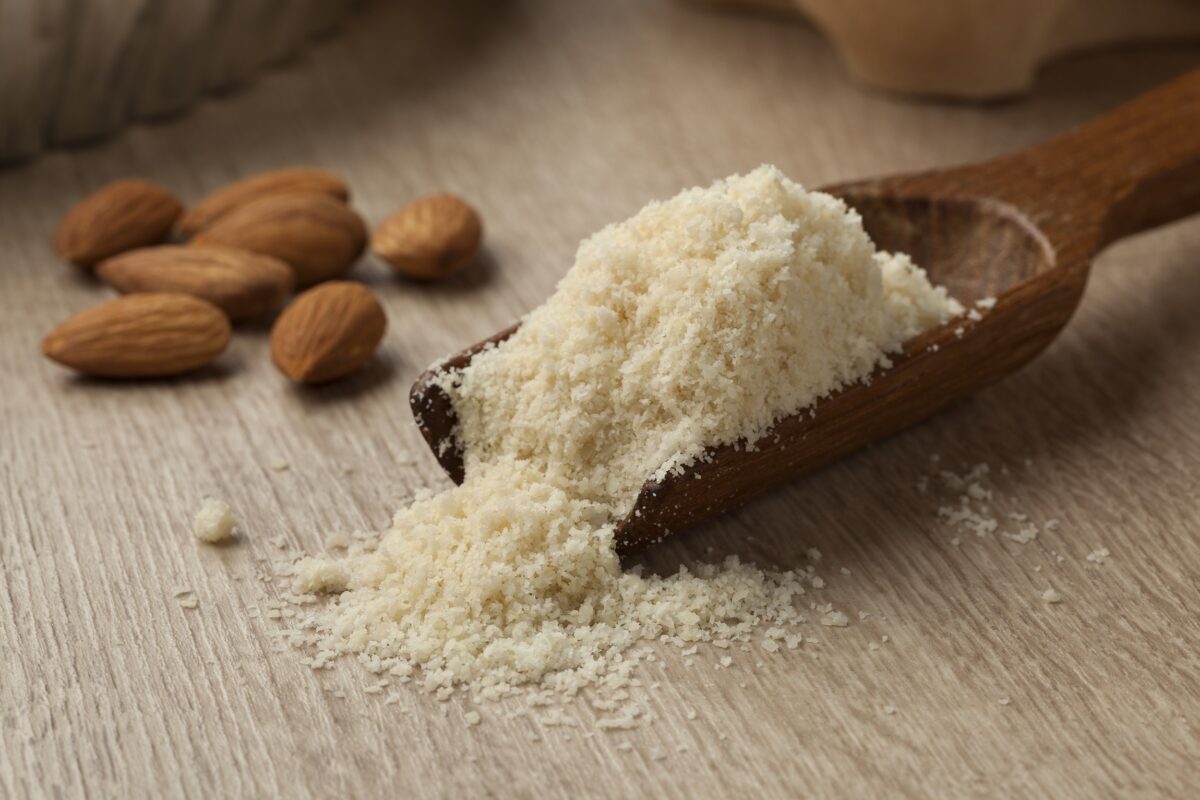 ALMOND FLOUR
