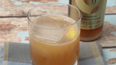 amaretto lmeon cocktail