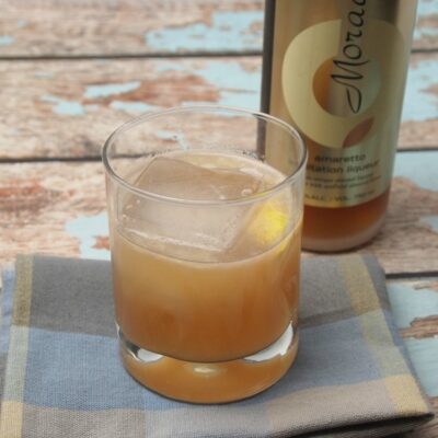 amaretto lmeon cocktail