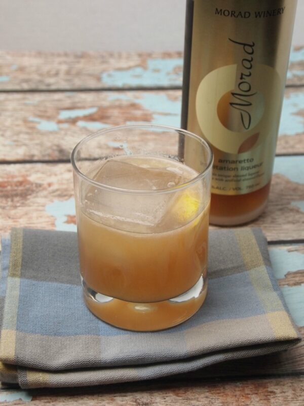 amaretto lmeon cocktail