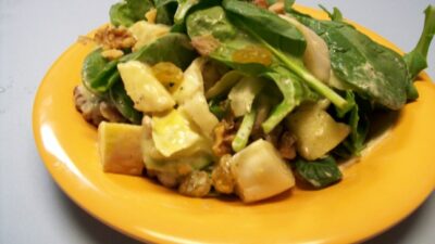 apple-arugula-walnut-salad