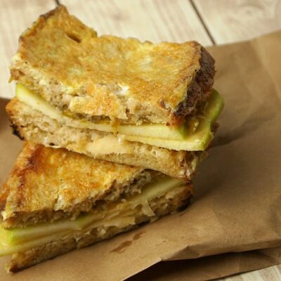 apple cheddar monte cristo