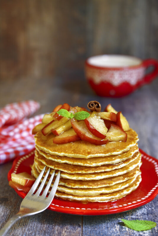 Apple Cinnamon Pancakes