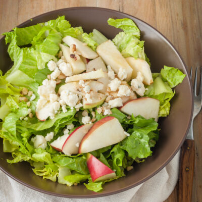 Apple Salad With Blue Cheese