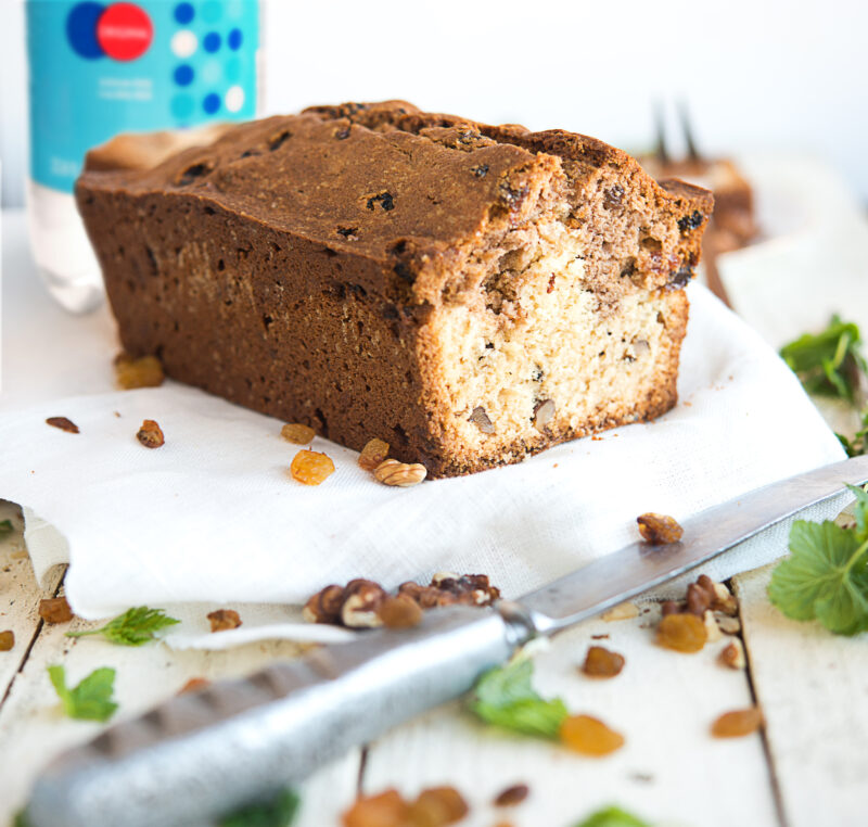 Seltzer Apple Cake