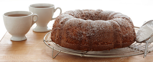 Applesauce Walnut Cake