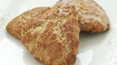 Apricot Streusel Scones