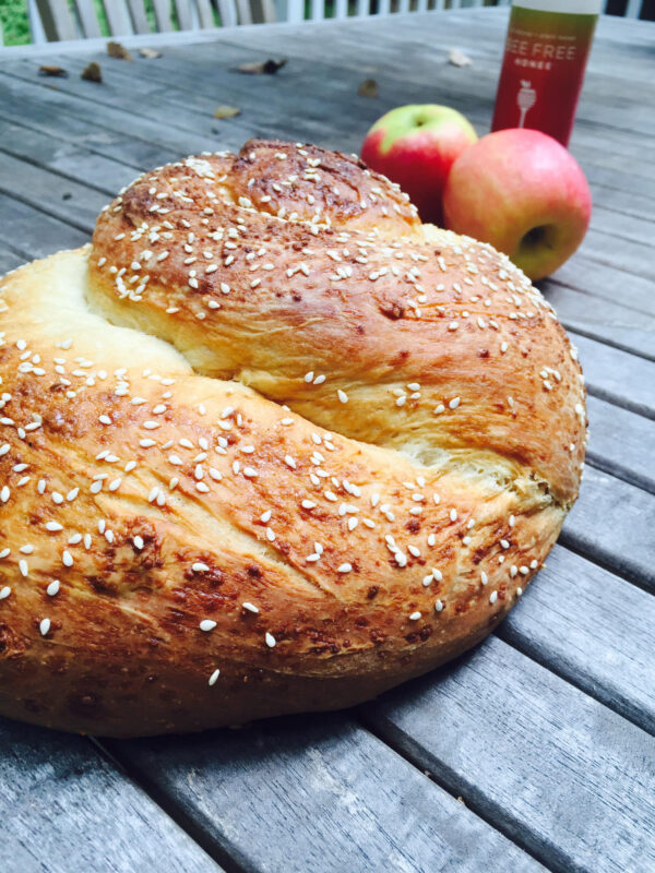 Ashelys Ultimate Vegan Challah2.jpg