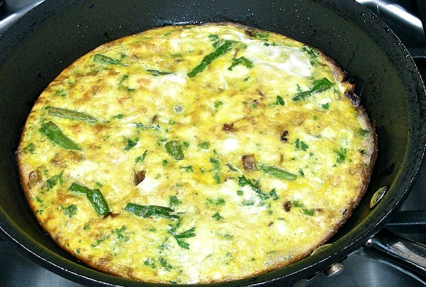 asparagus and cheese frittata