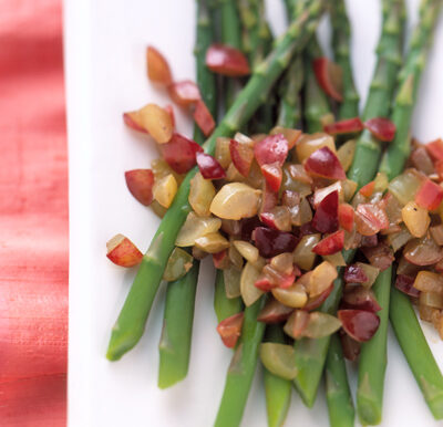 Asparagus-with-Fresh-Grape-Relish