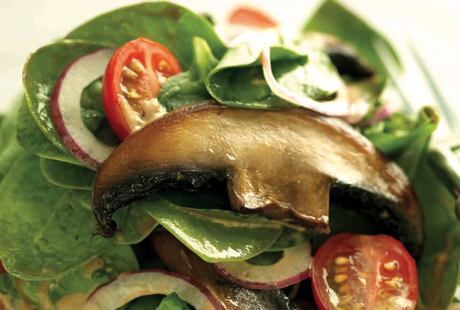 baby-spinach-and-portobello-mushroom-salad