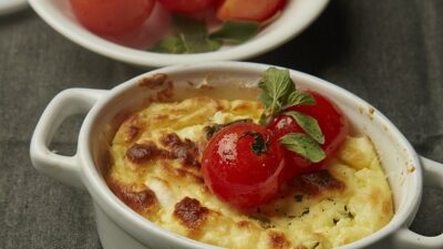 baked goat cheese with sweet tomatoes