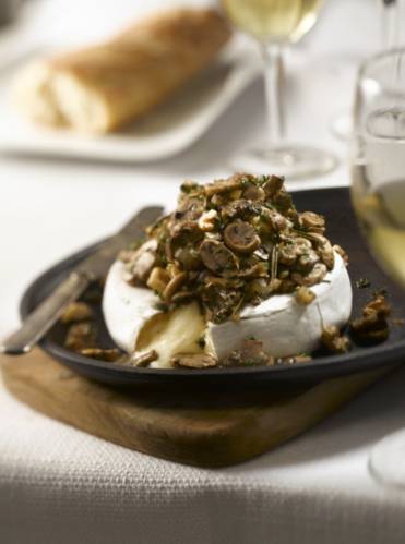 Baked Mushroom-Topped Brie