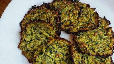 BAKED ZUCCHINI FRITTERS