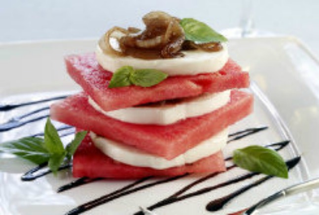 Balsamic Caramelized Onion Caprese