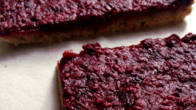 Berry Chia Bars