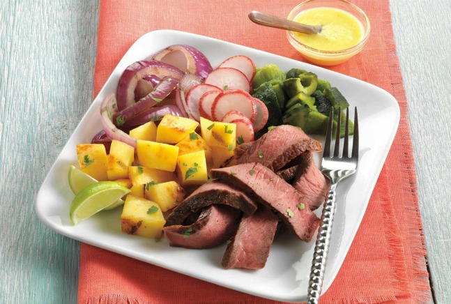 Beef Fajita Salad with Mango-Serrano Vinaigrette