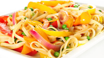 bell pepper and linguini salad