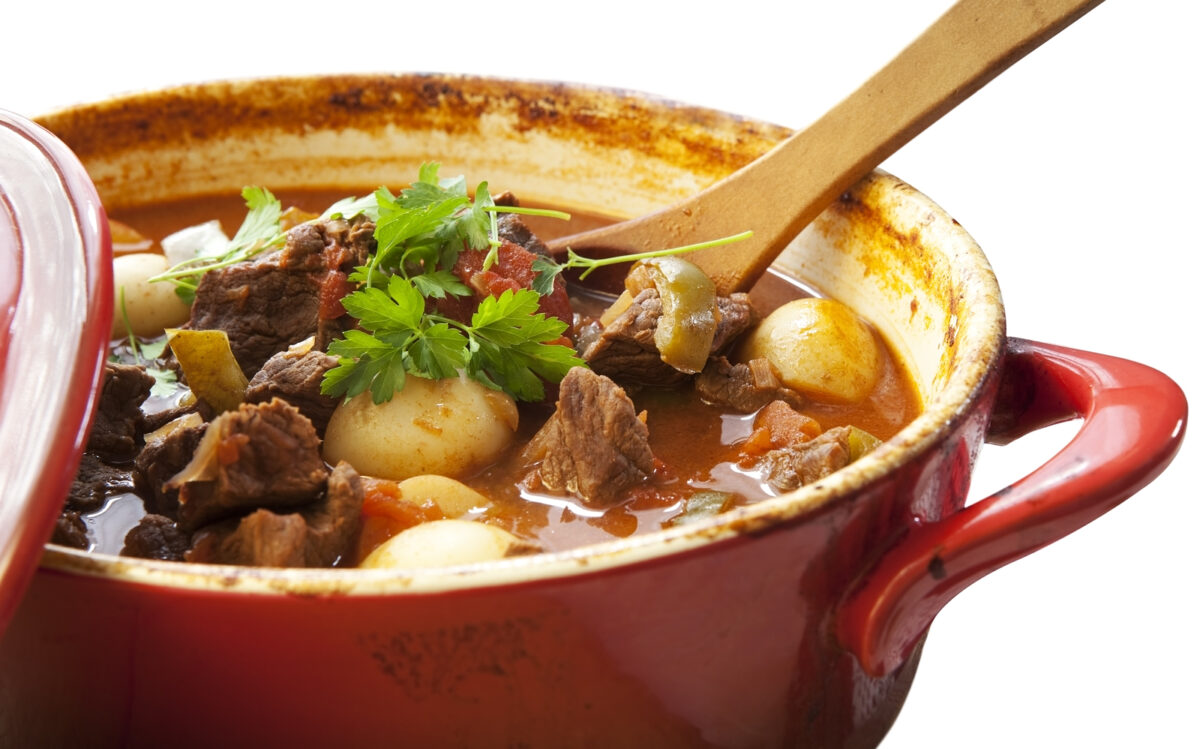 Slow cooker beer cholent